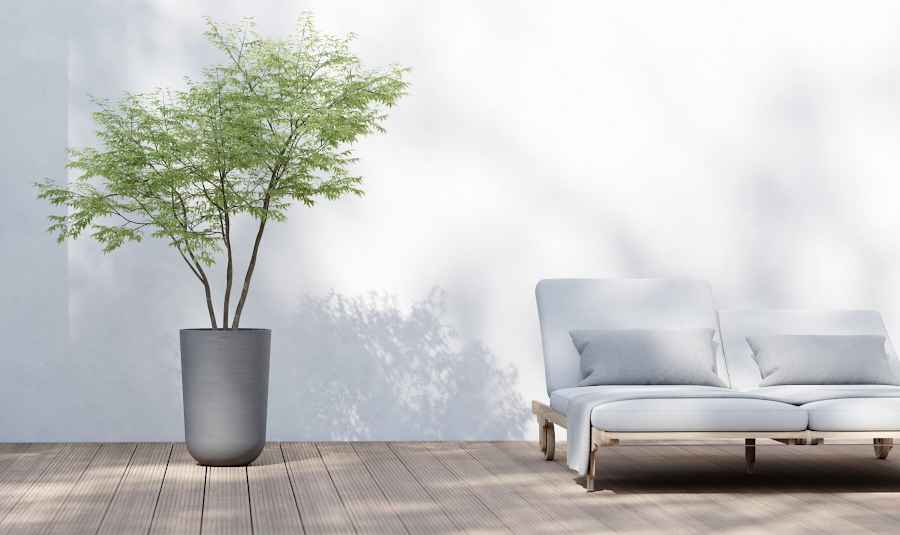 Γκρι Γλάστρα στην Βεράντα